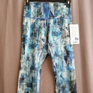 Lululemon Wunderunder Crops